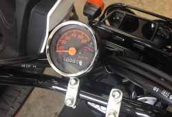 スピードメーター